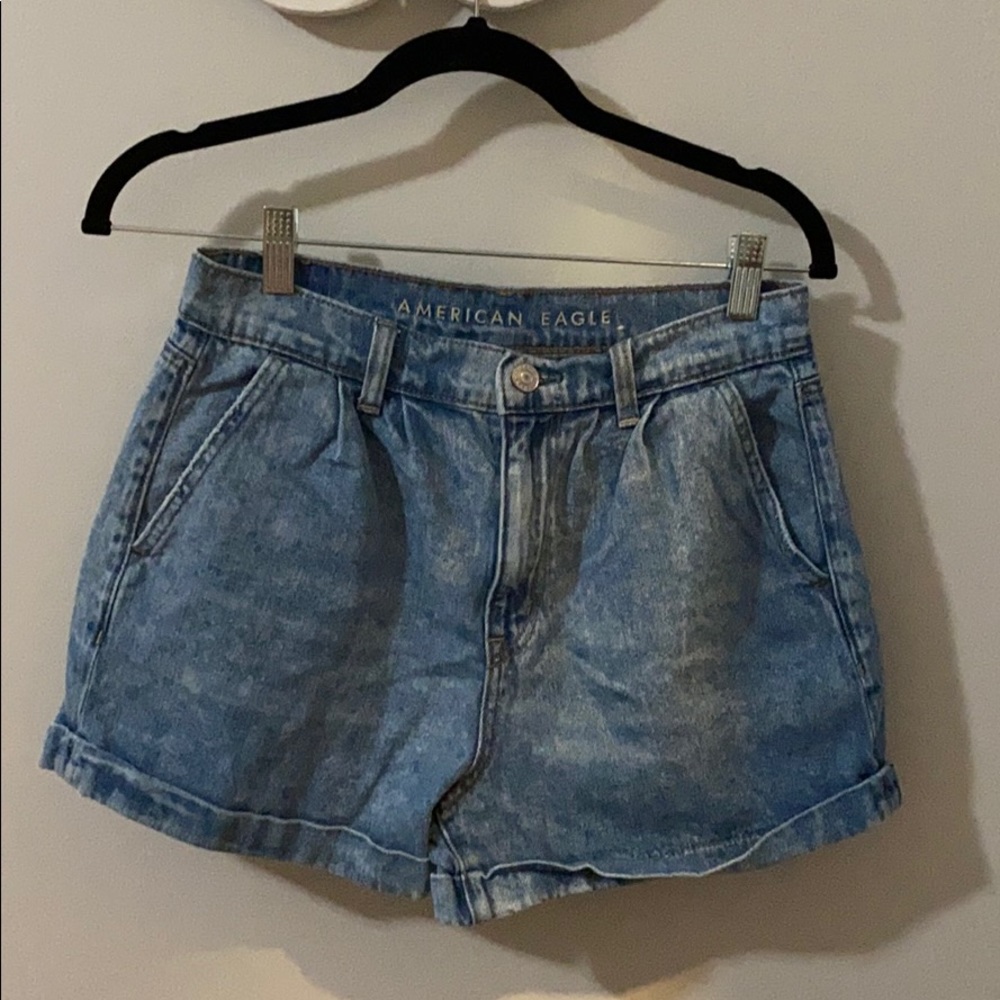 American Eagle Mom Shorts